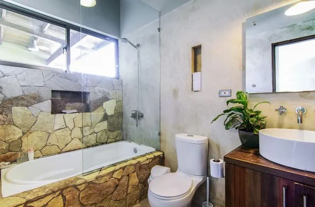Hostel Jarabacoa Mountain chambre salle de bain
